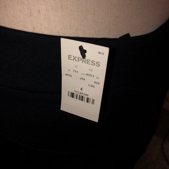 Express Mini Skirt - Picture 4 of 5